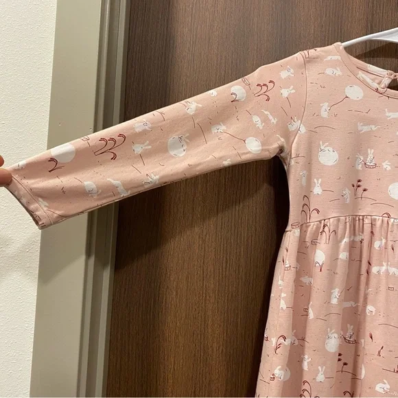 Red Caribou Girl’s ‘Moonlit Usagi(Hares)’ Peach Whip Dress Size 6/7 Years Easter - Picture 6 of 16